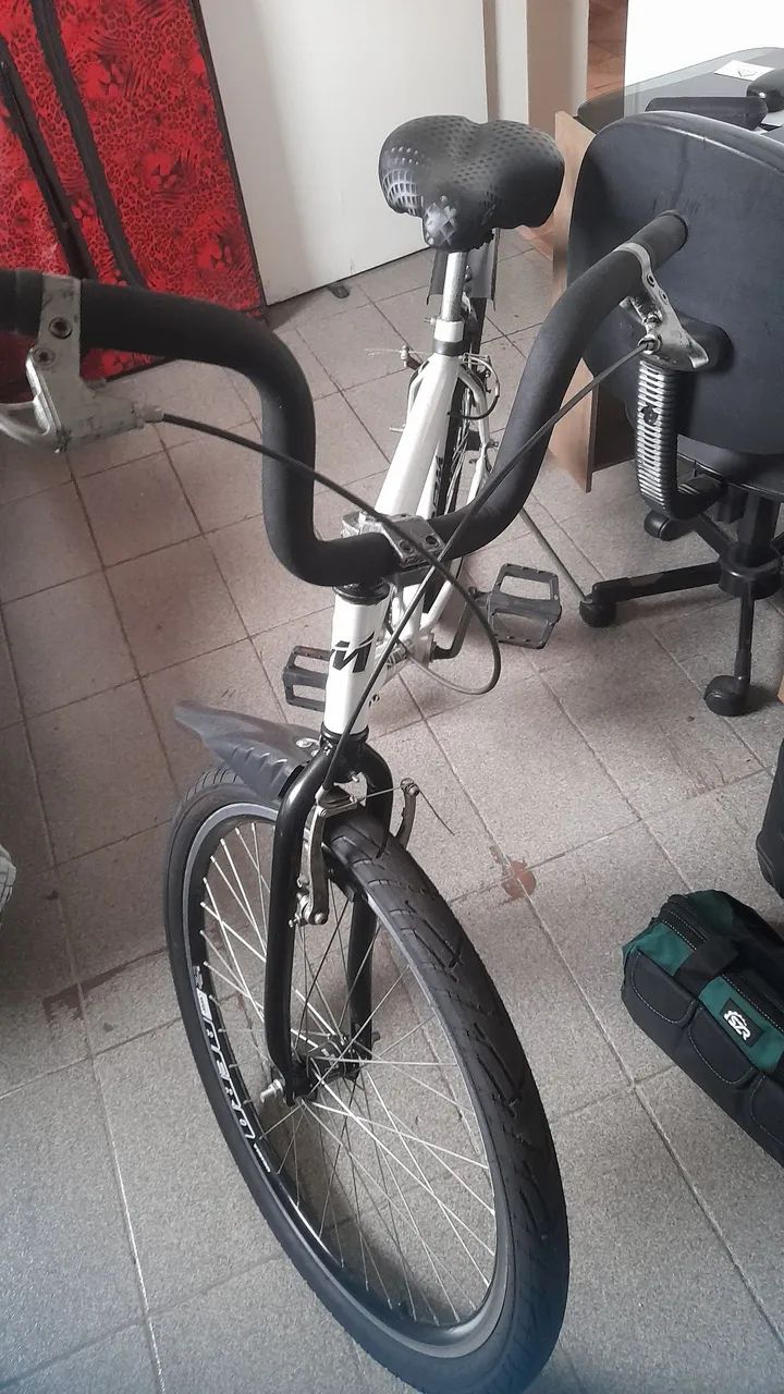 Bicicleta aro 26 - Foto 5