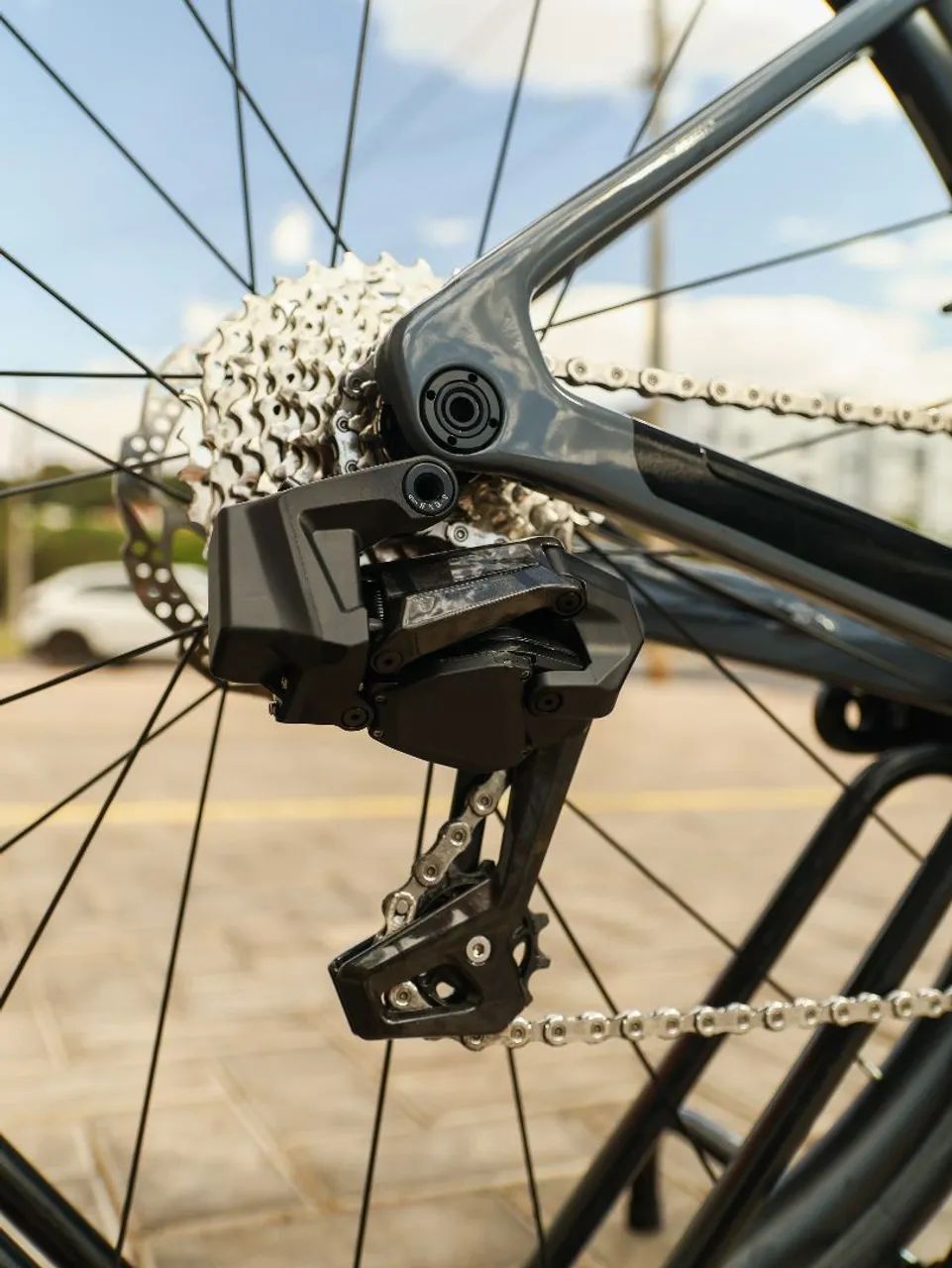 Bicicleta Van Rysel wheeltop eletrônico 12v tamanho 52 - Foto 2