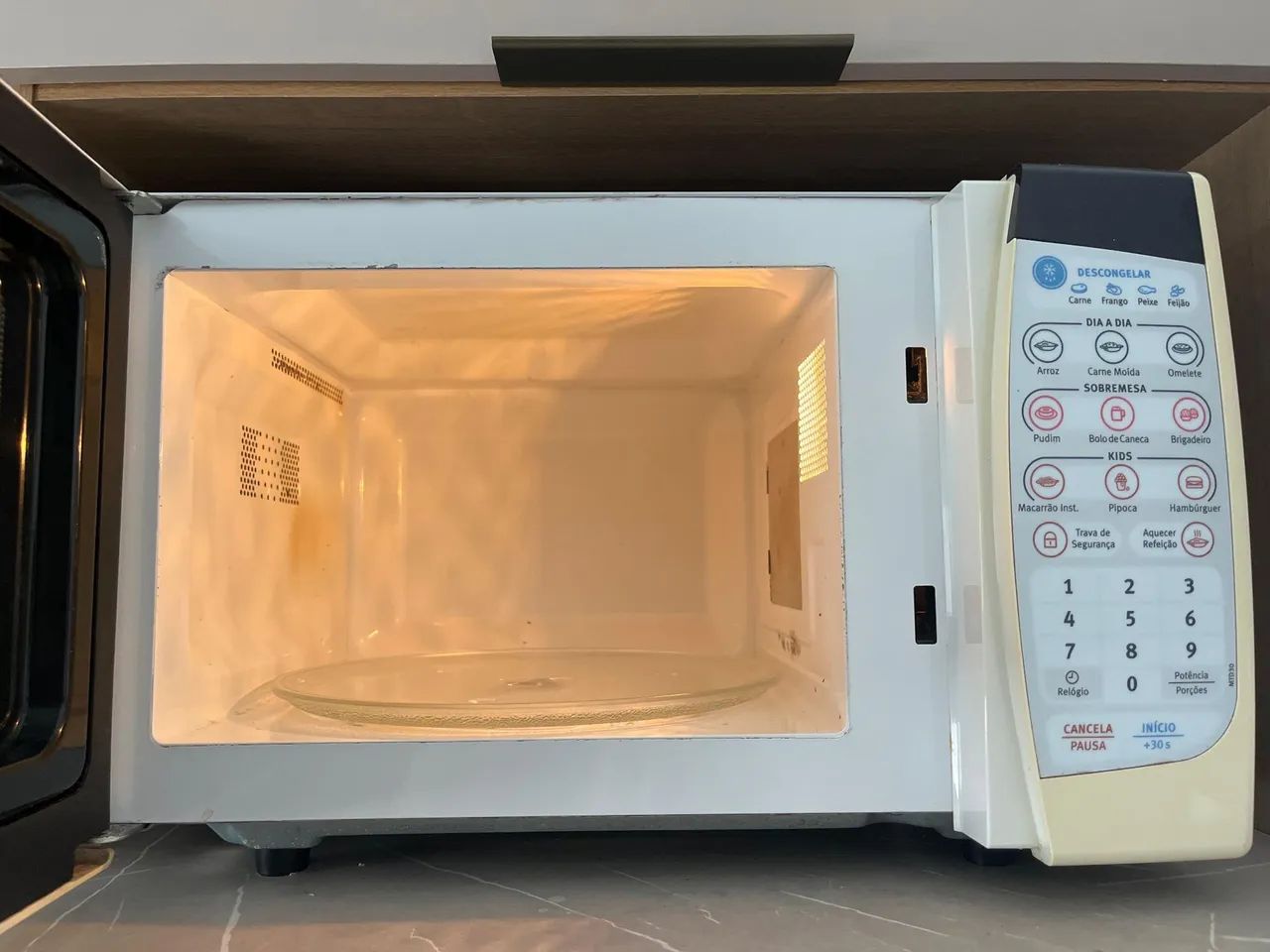 Micro-ondas Electrolux - Foto 2