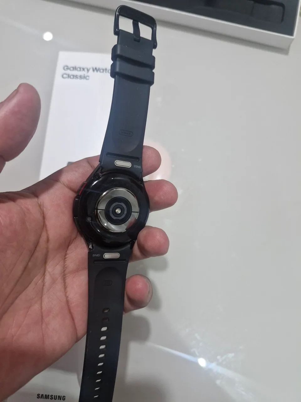 Samsung Galaxy Watch6 Classic LTE 43mm - Foto 3