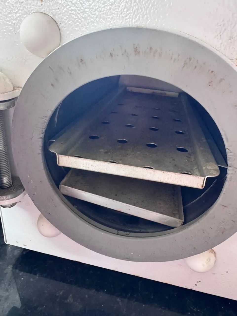 Auto clave usada ,pra quem precisa de uma usada com ótimo preco ,marca Brudine ! - Foto 2