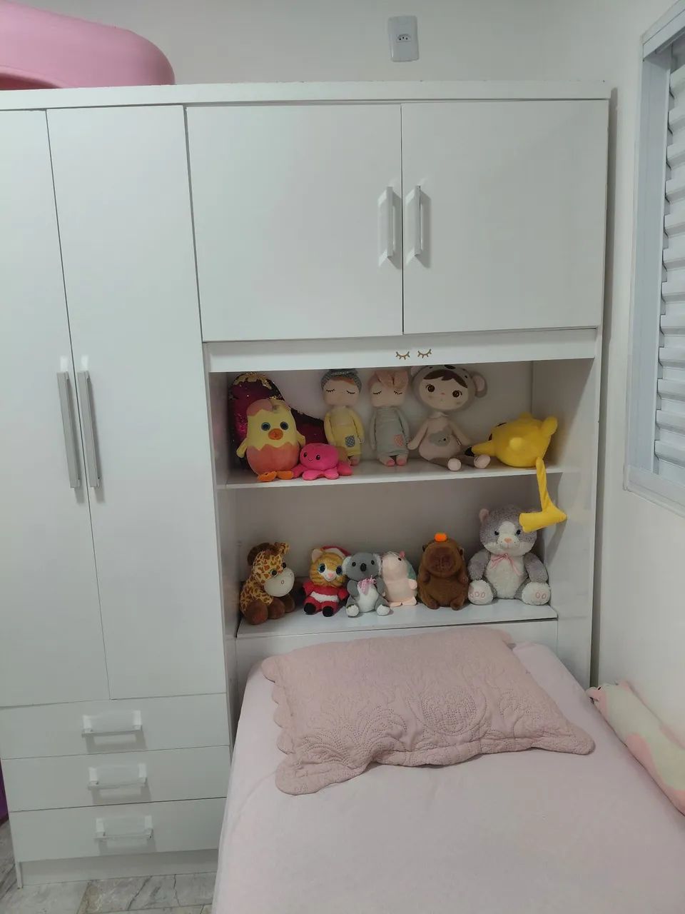 Guarda roupa com cabeceira e baú  - Foto 2