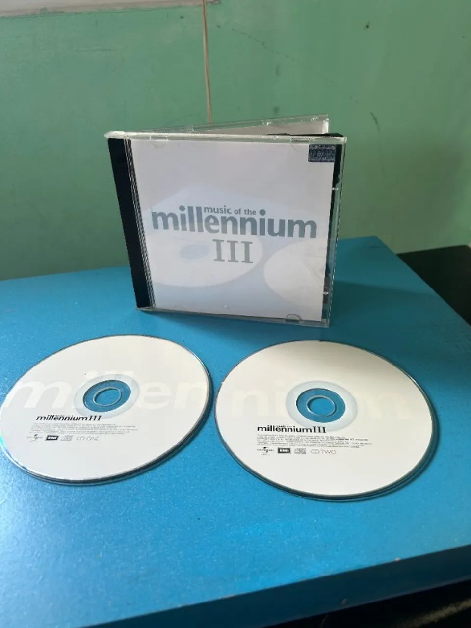 CD duplo original Music of the Millennium III, edição oficial EMI. - Foto 2