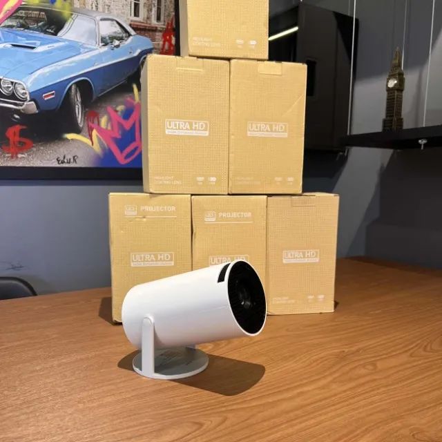 Projetor Smart HY300 com Android Integrado | 150" | HDMI, USB, Bluetooth | Novo na Caixa P - Foto 3