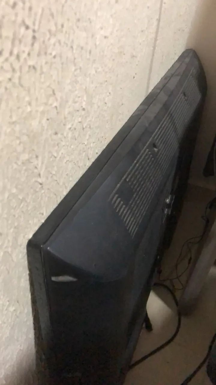 TV Panasonic LCD TC-L4 2U30B - Foto 2