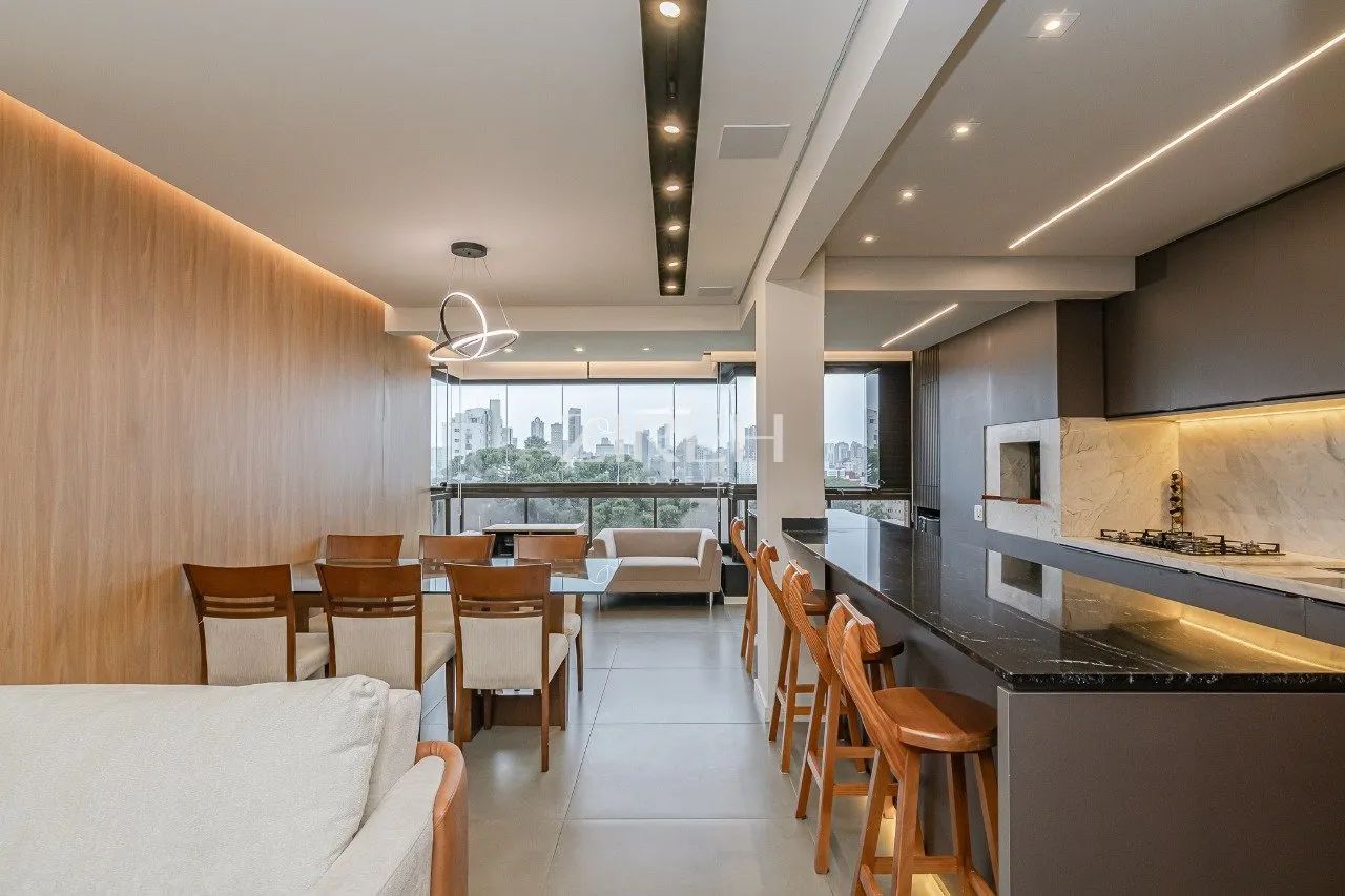 APARTAMENTO MOBILIADO À VENDA NO MERCÊS