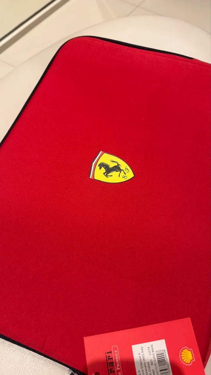 Capa para Notebook Ferrari Original - Novo com Etiqueta - Foto 2