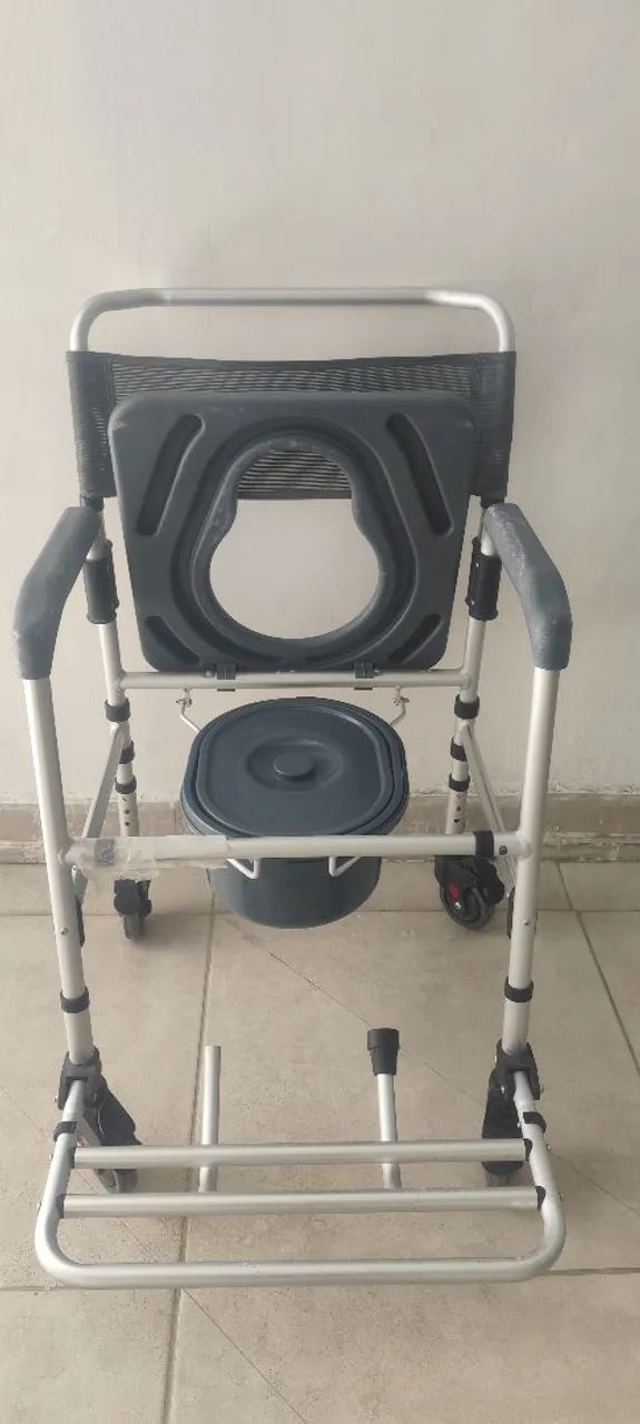Cadeira de banho  - Foto 2