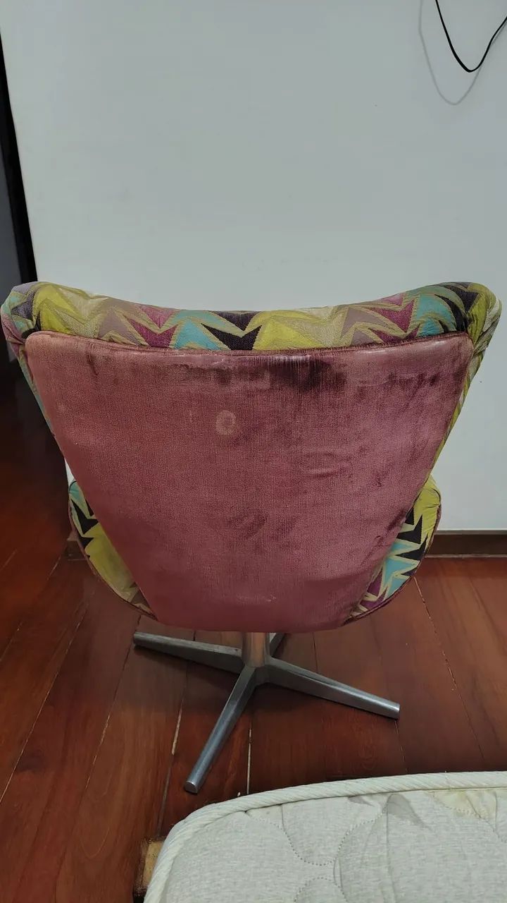  2 Poltronas confortáveis e rotatórias em ótimo estado  - Foto 4