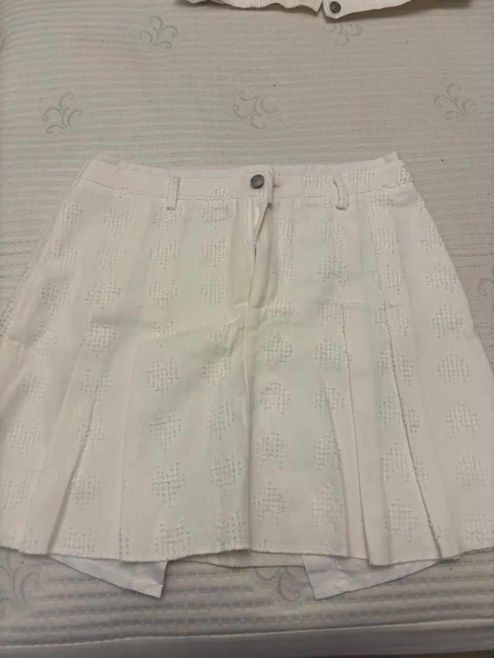 Conjunto de saia e colete  - Foto 2