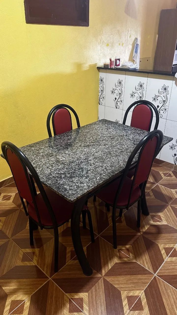 Mesa de marmore