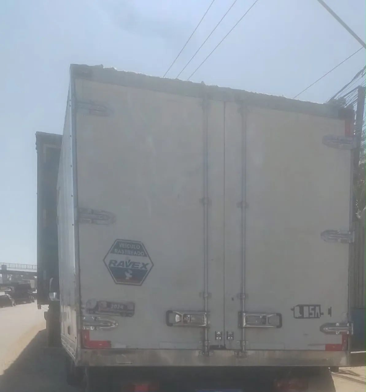 Baú de Iveco refrigerado - Foto 2