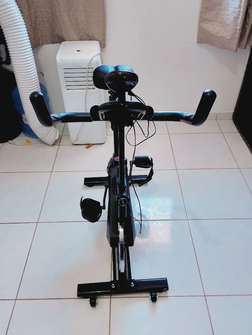 Bicicleta ergométrica nova nunca usada - Foto 5