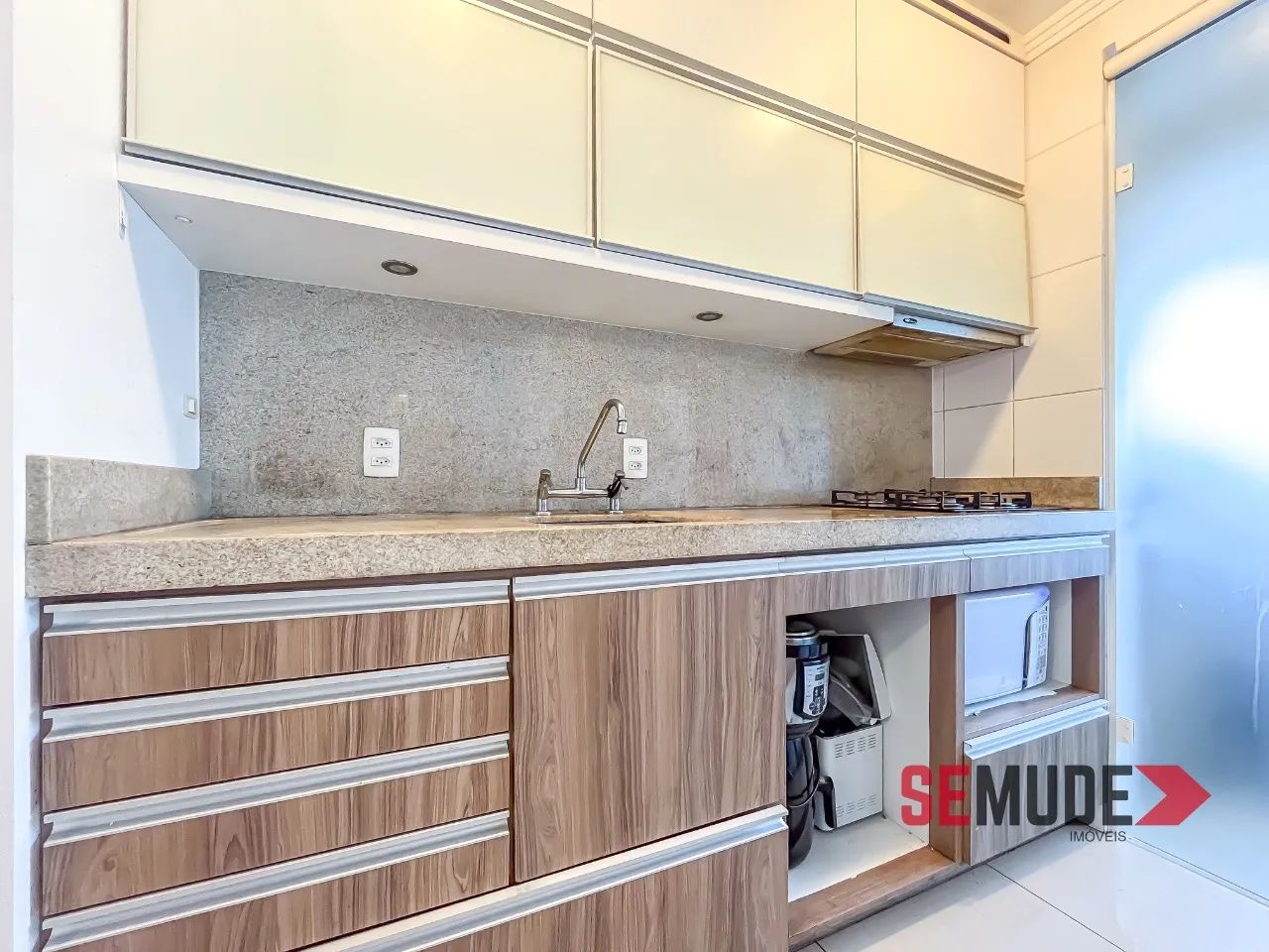 Apartamento 2 dormitórios 1 vaga na Trindade UFSC - Foto 2