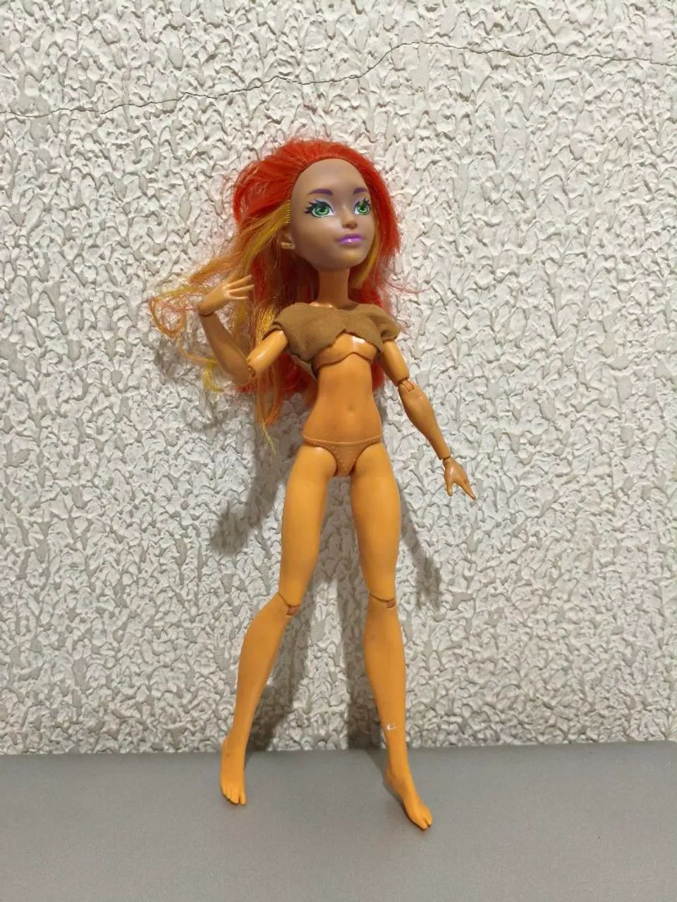  boneca Estelar (Starfire) da linha DC Super Hero Mattel 2015