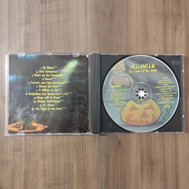 CD Helloween - The Time Of The Oath *importado UK - Foto 3