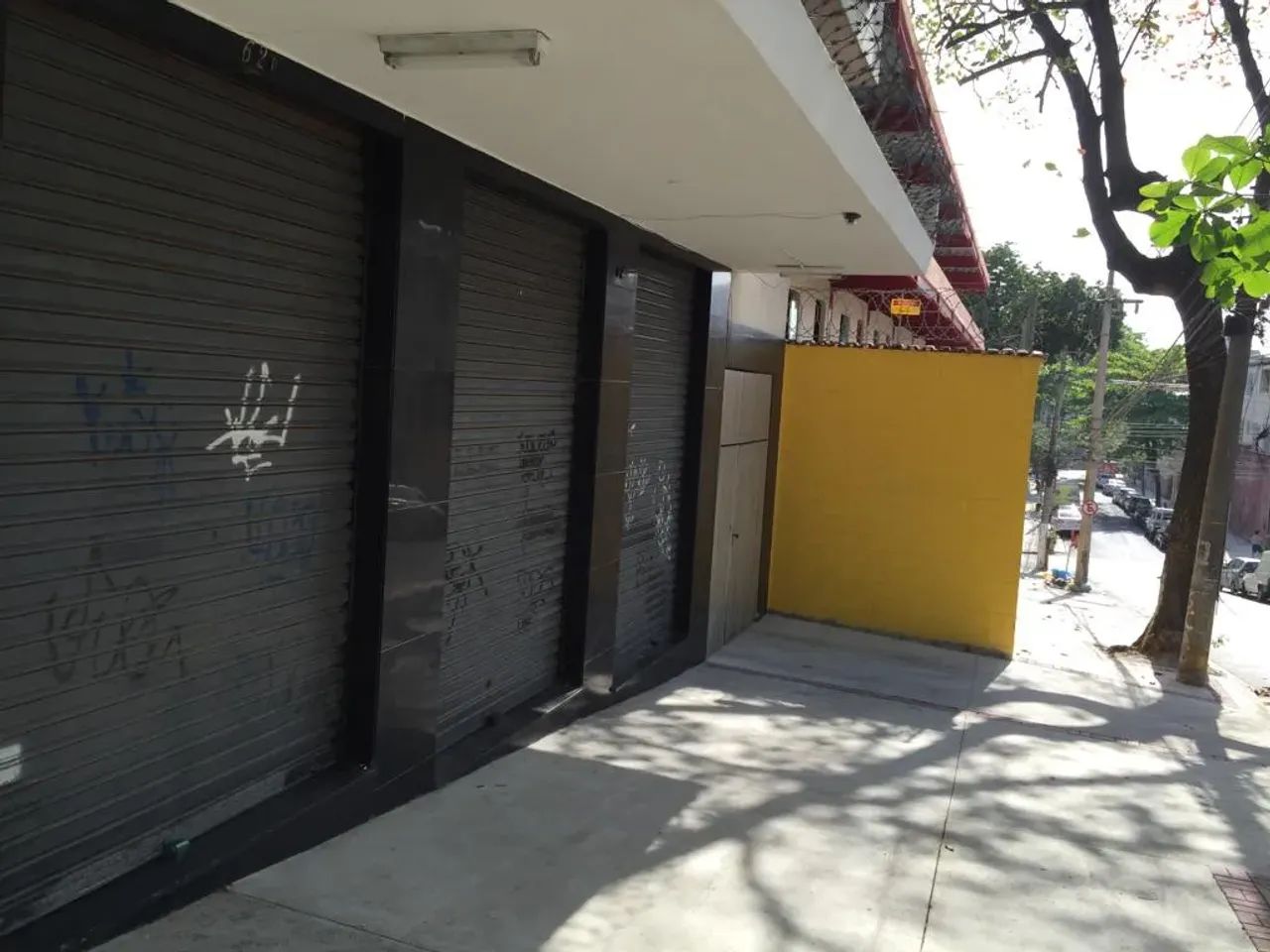Ponto comercial/Loja/Box para venda possui 38 metros quadrados com 1 quarto