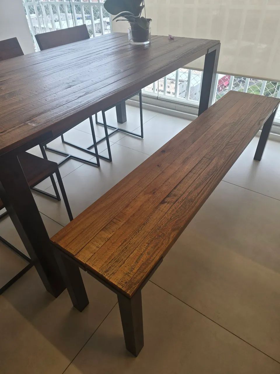  Mesa de Jantar de rústica de madeira maciça - Foto 3