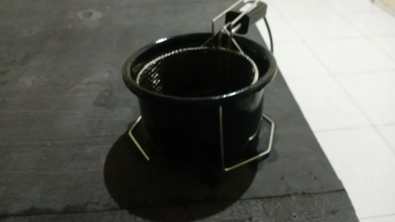 Frigideira elétrica 
