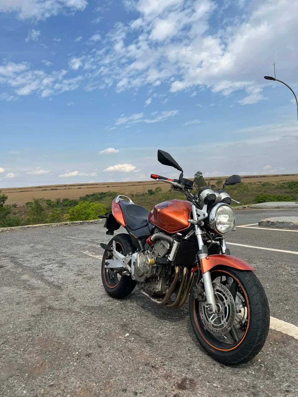 CB 600F Hornet
