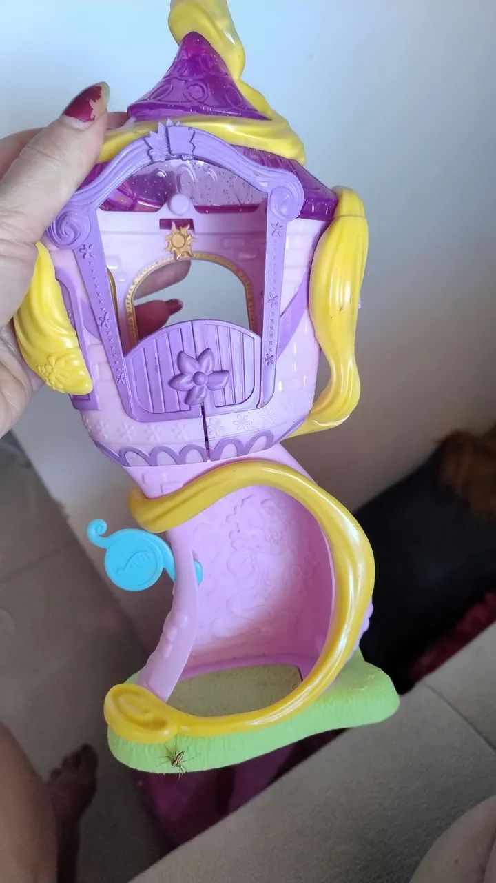 Torre da Rapunzel Disney  - Foto 5