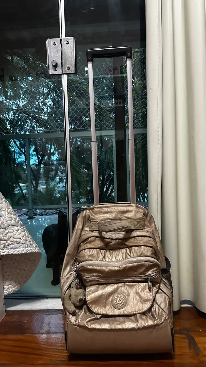 mochila kipling dourada - Foto 3