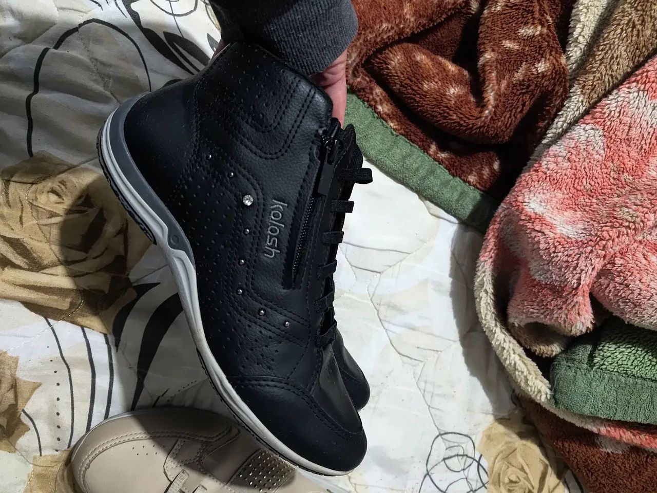 Tenis e rasteirinhas - Foto 3