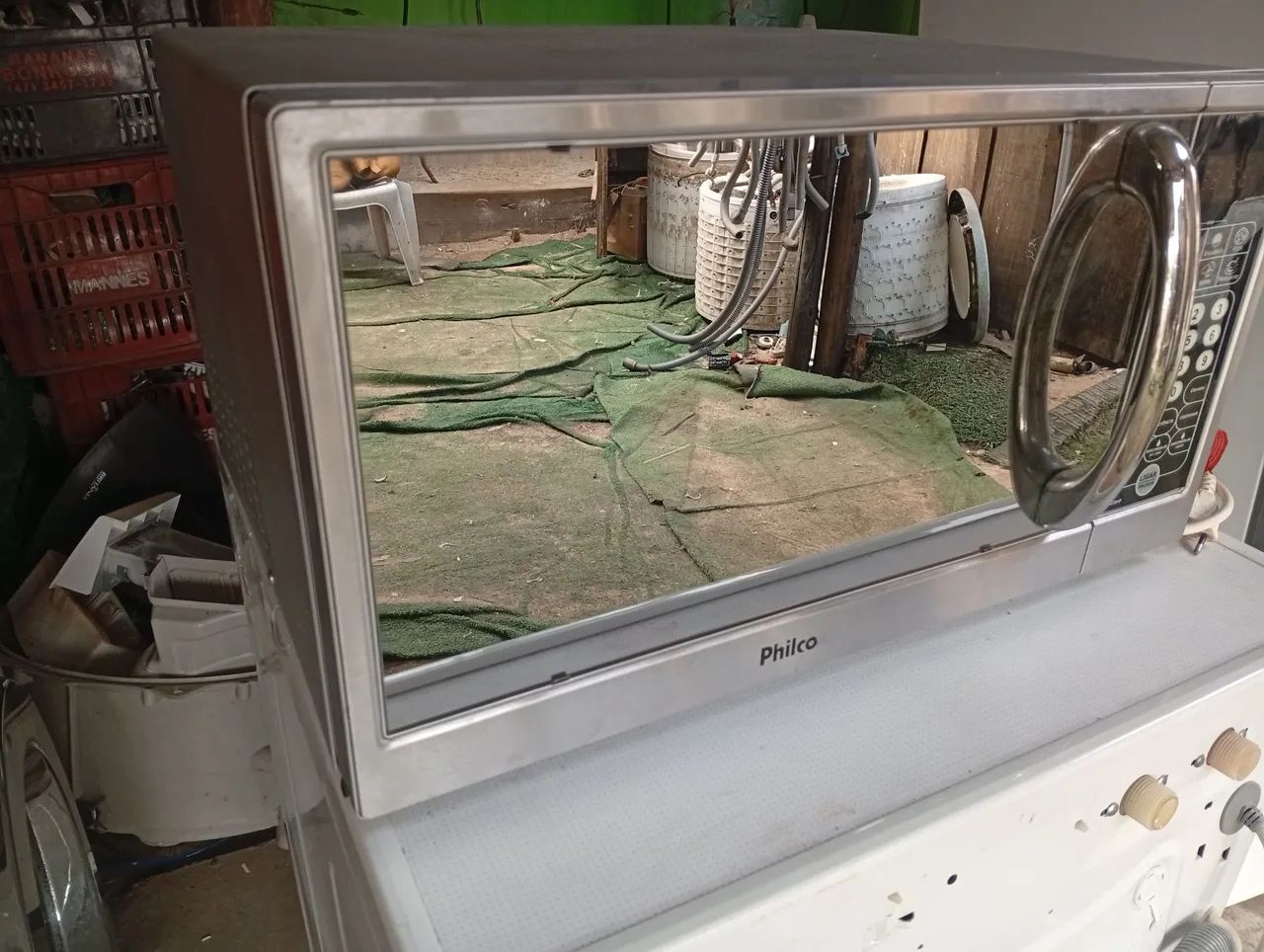 Microondas Philco 30 litros espelhado funcionando perfeitamente  - Foto 2