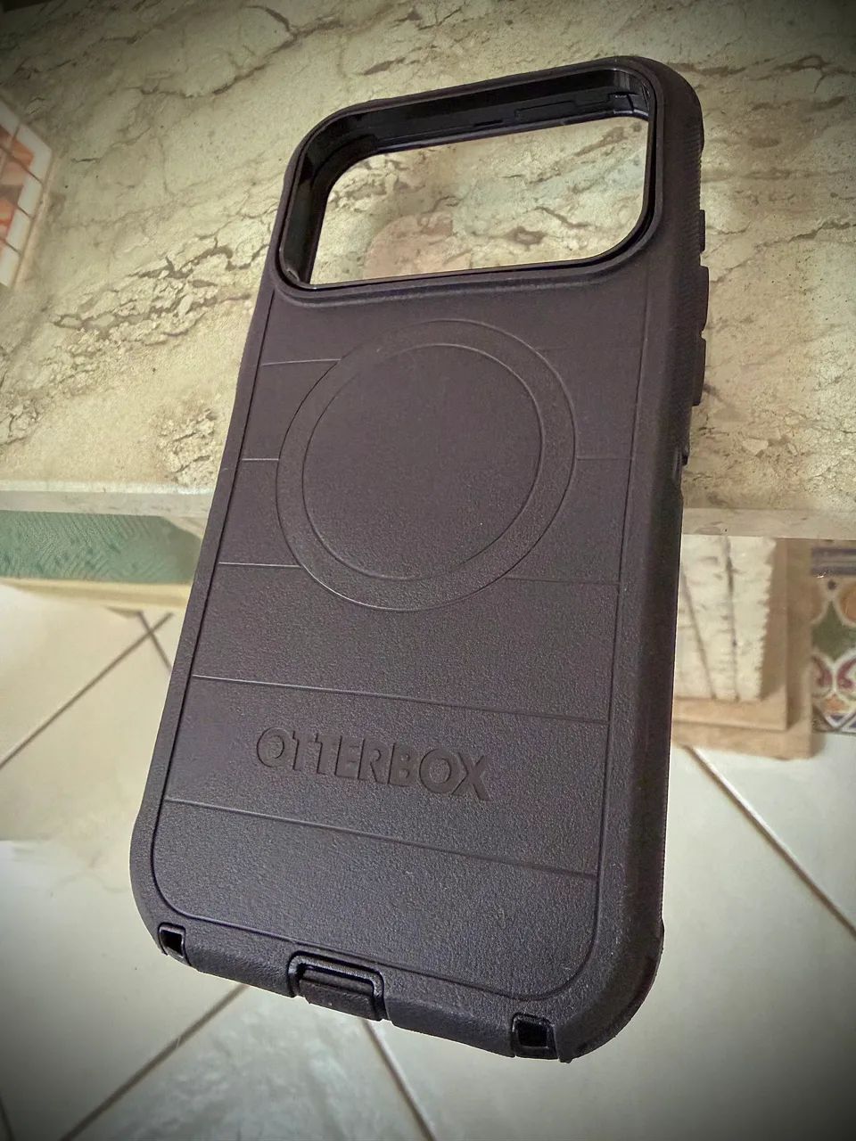 Capa Otterbox Defender PRO iPhone 17 Pro Max - Foto 2