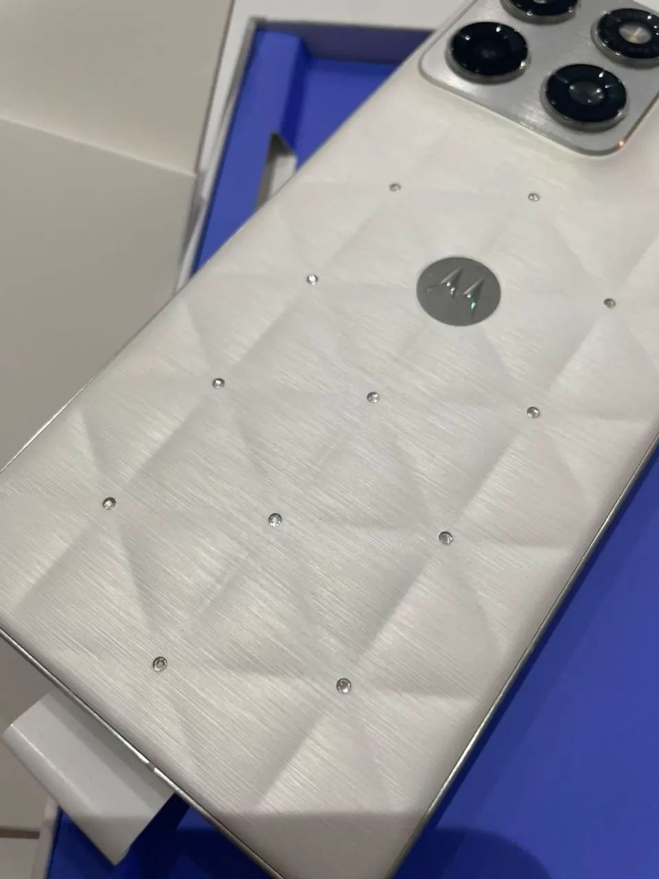 Celular Edge 70 512gb 24gb  - Foto 3