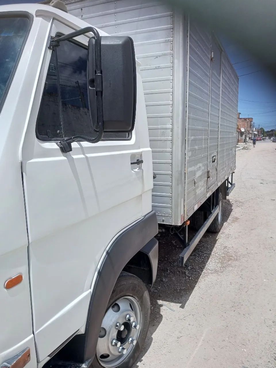 Volkswagen 8-150