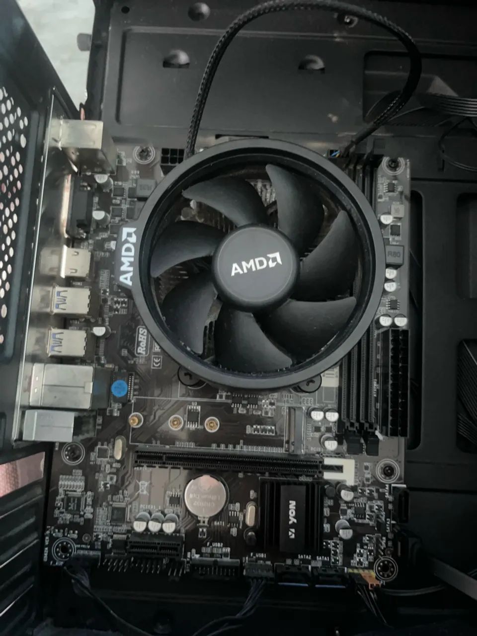 Ryzen 5600GT + Placa mãe A520