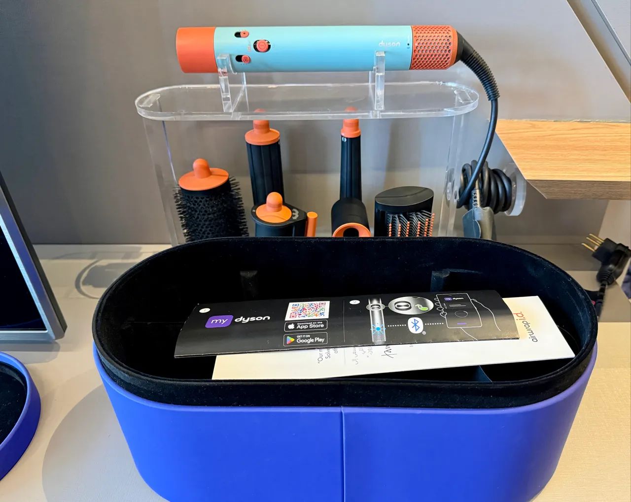 家電 0411-176 dyson DC45 Dyson Airwrap Multi-Styler Complete Long