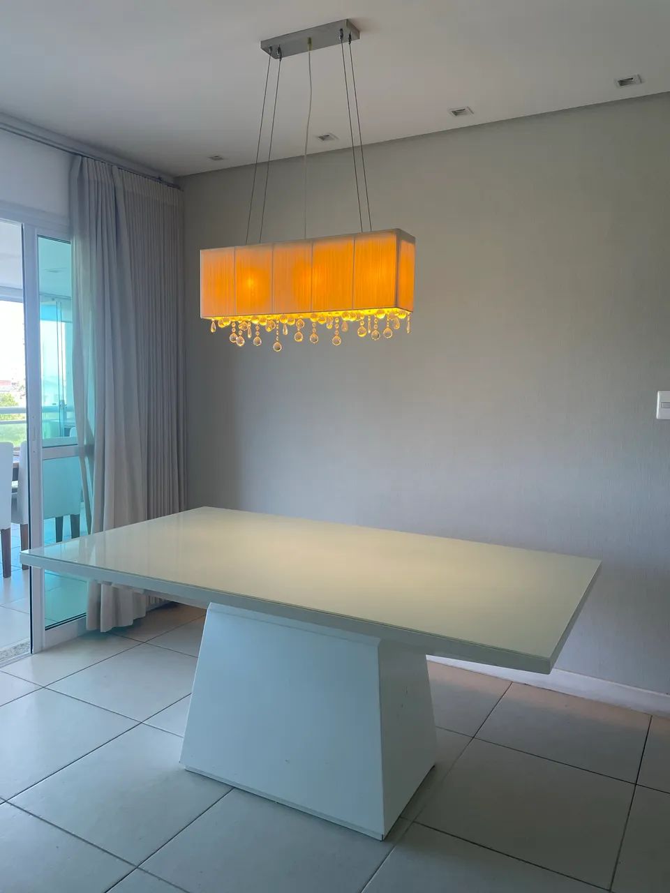 Mesa de jantar + lustre - Foto 3