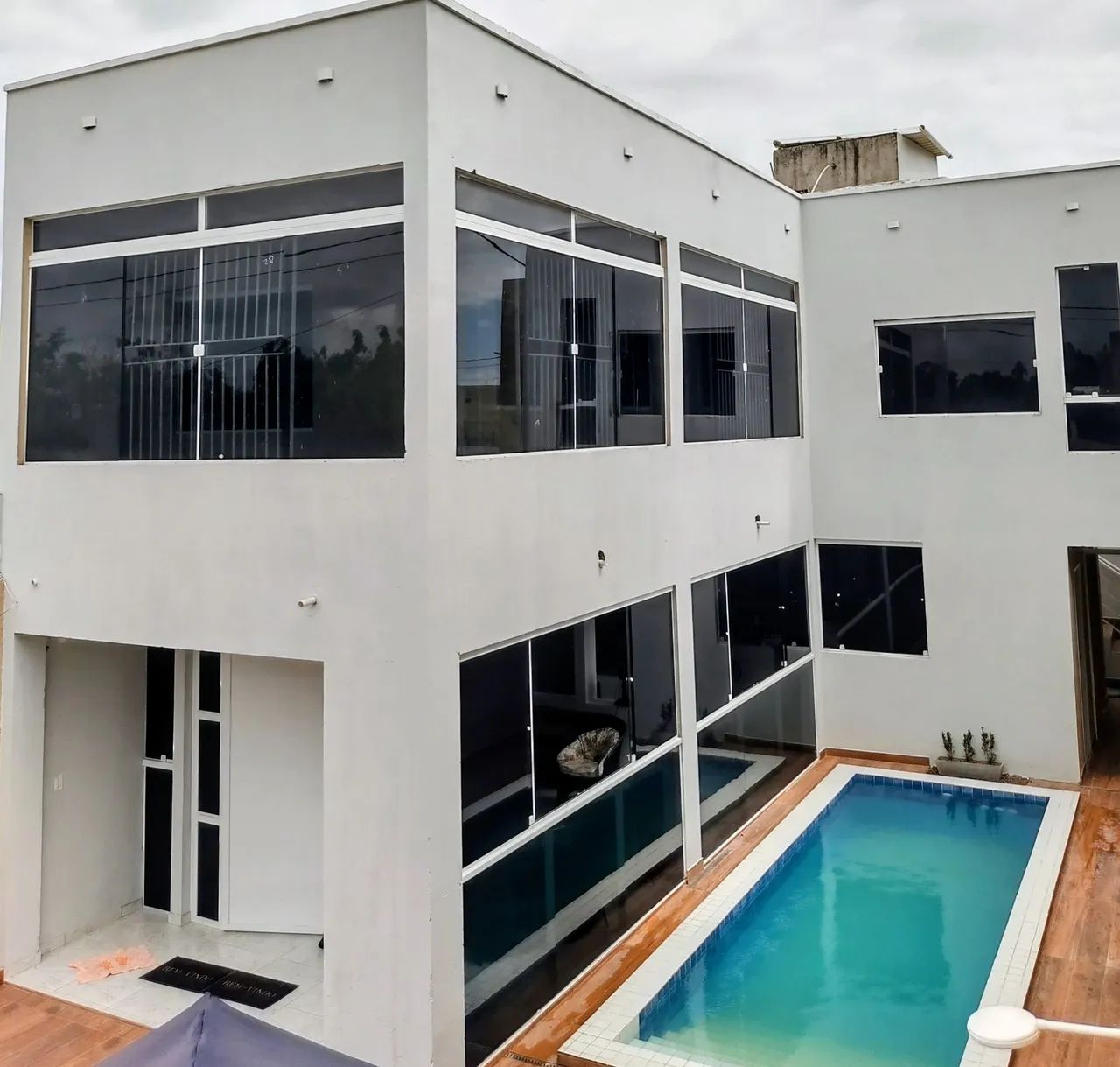 CASA ALUGUEL! TEMPORADA! E A Venda! 899.000,00 negociável.