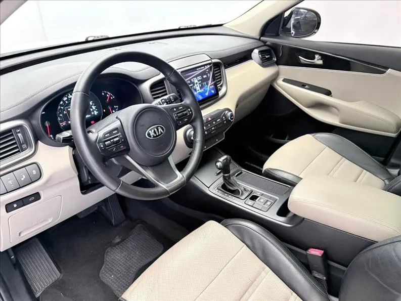 Kia Motors Sorento 3.3 V6 24V 270cv 4X2 Aut. 2018 - Foto 10