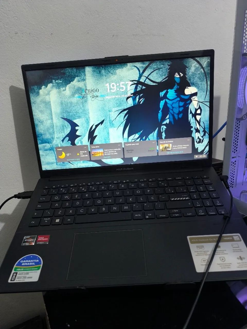 ASUS VIVOBOOK 15 Ryzen 5 - Foto 2