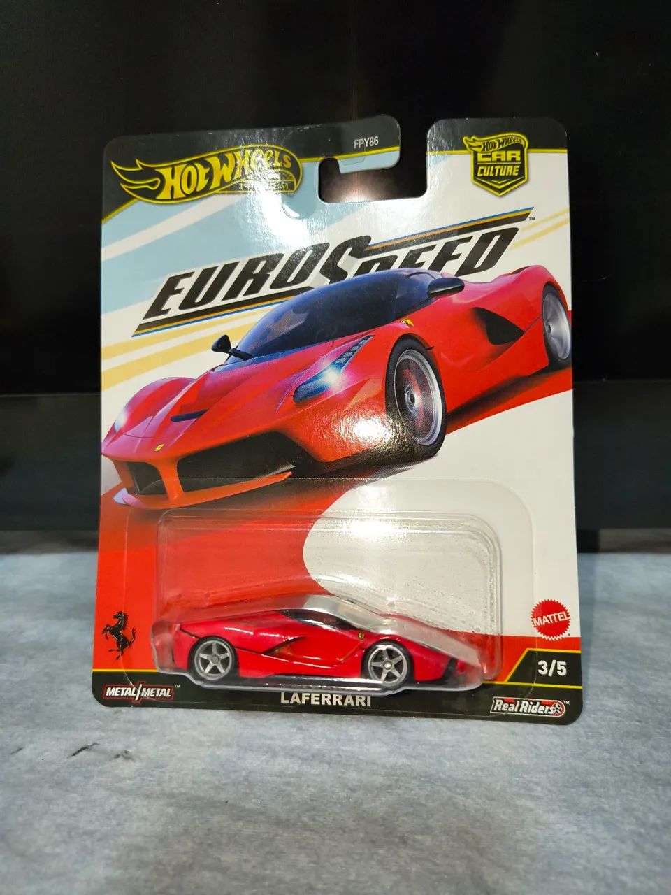 Hotwheels Premium LaFerrari 