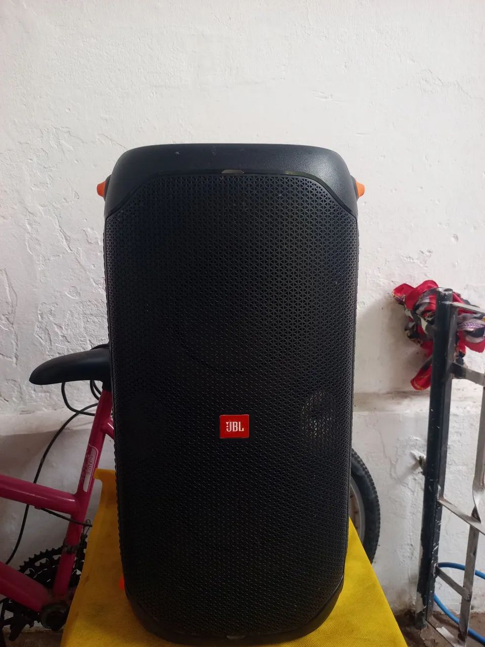 Jbl Patybox 110