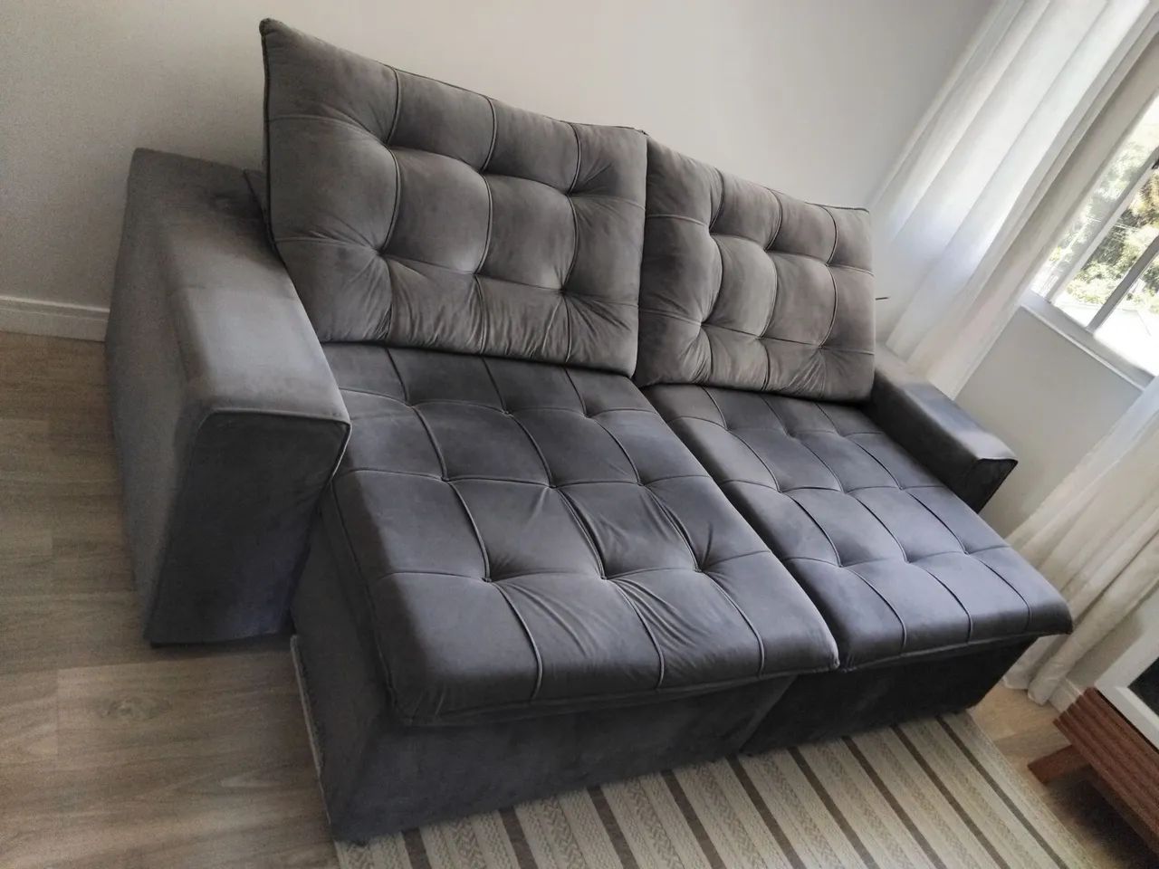 Sofá Retrátil Cinza - Foto 5