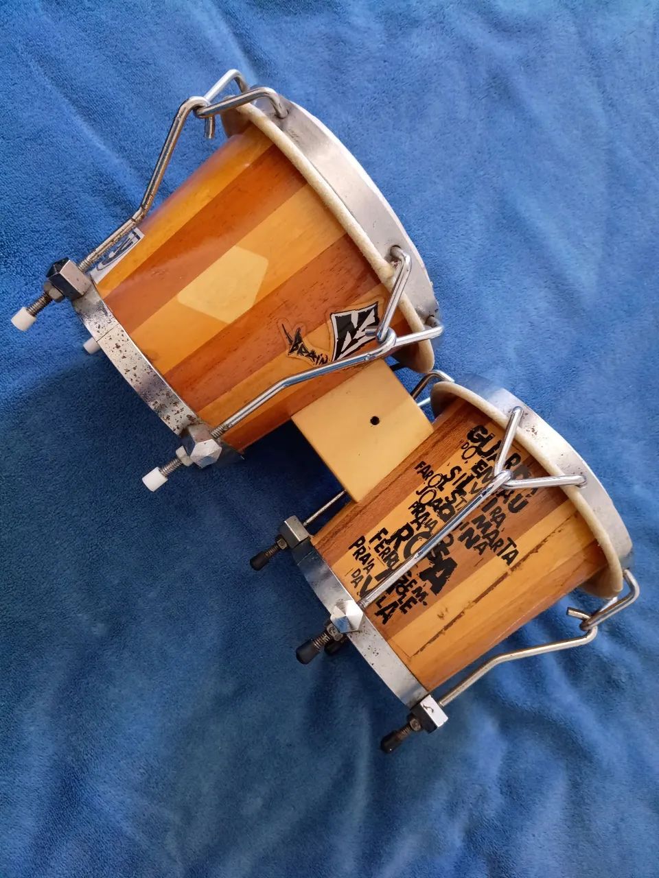 Bongo instrumento de percussão  - Foto 3
