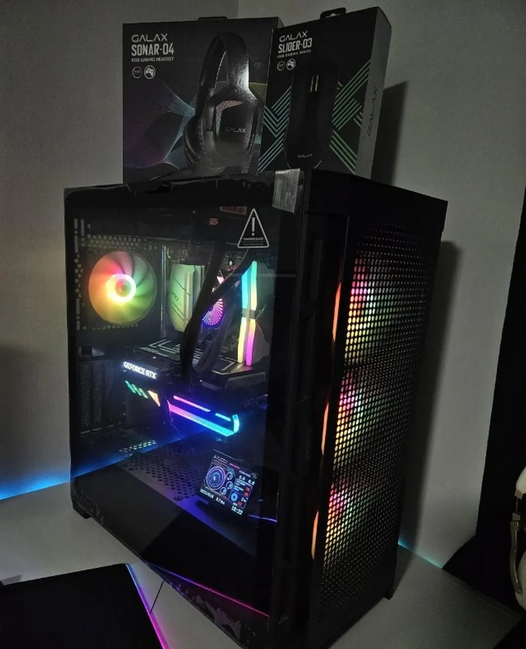 PC GAMER Ryzen 5700X + RTX 4060 + M.2 1TB 3500Mbs - Computadores e