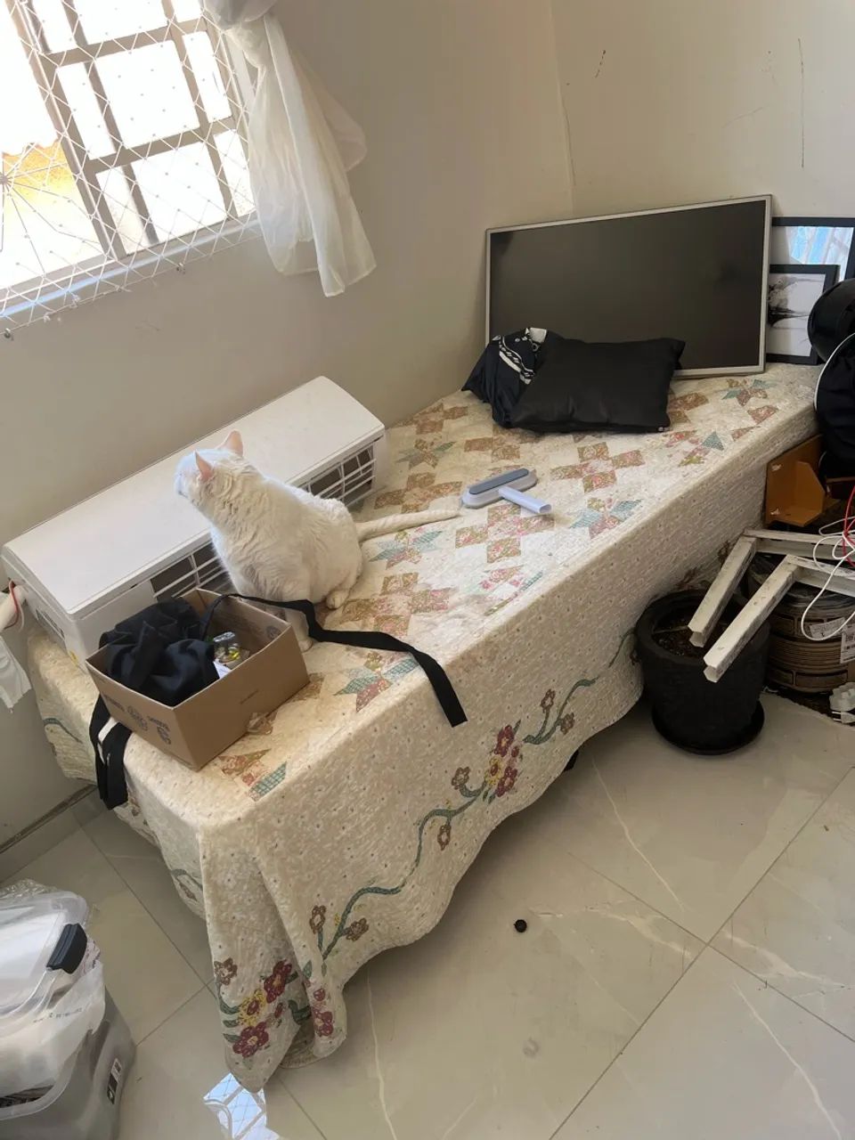 Cama solteiro 