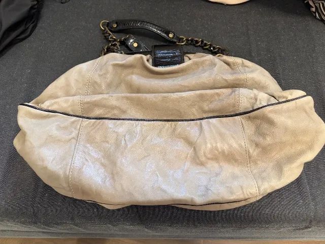 Bolsa Tufi Duek Cinza - Original - Muito nova - Foto 3