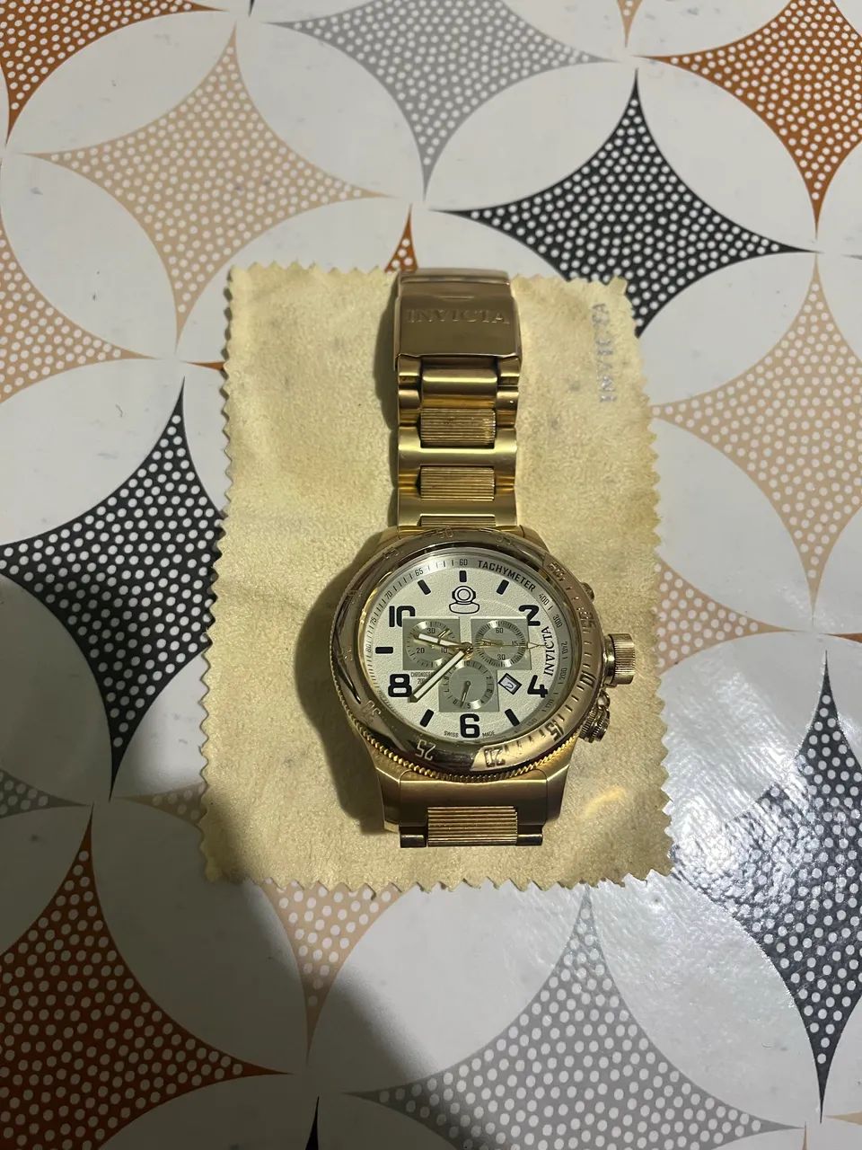 Invicta cronógrafo, dourado, 200 m, com taquímetro caixa original  - Foto 2