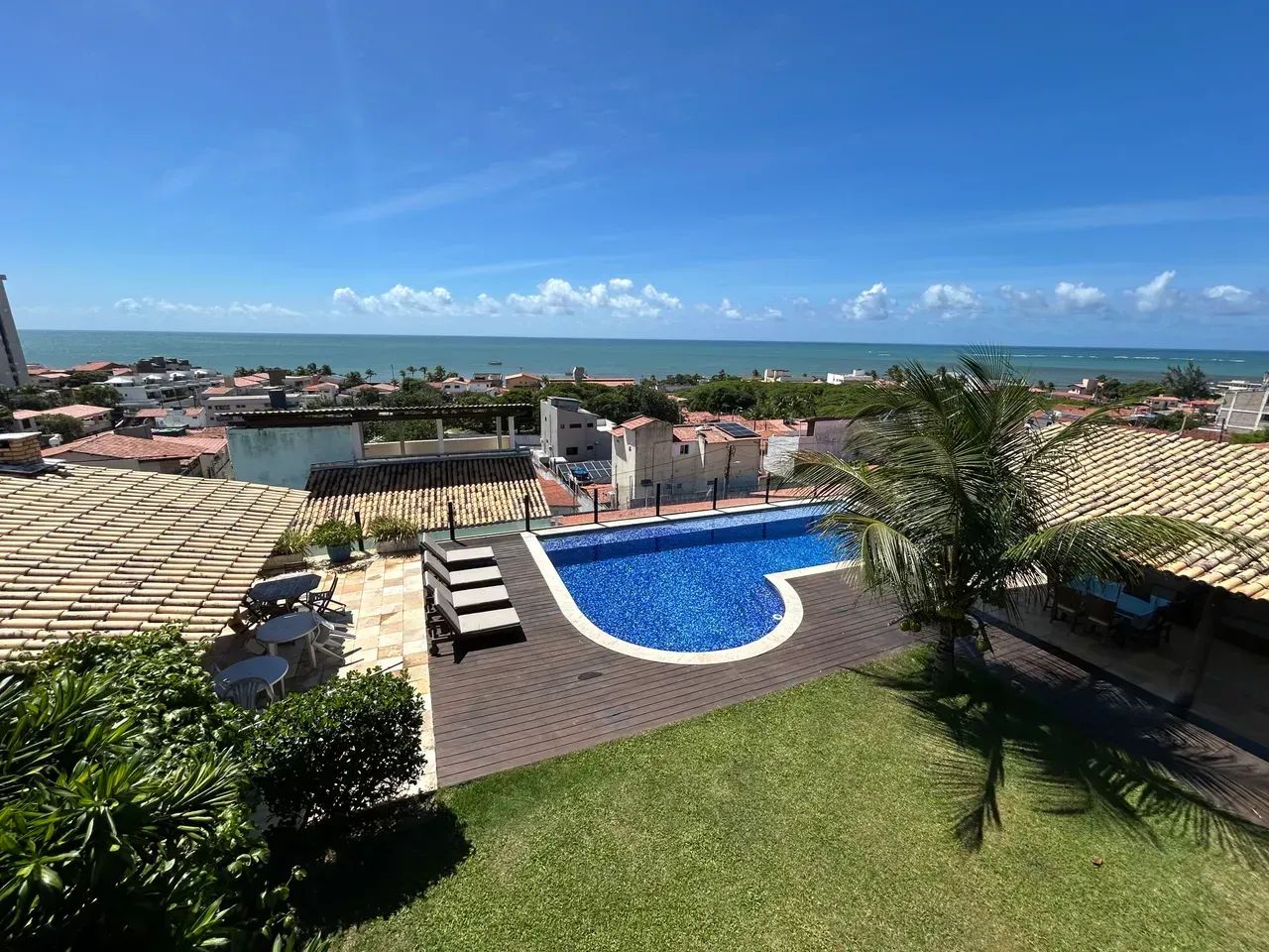 Casa para venda com 562 metros quadrados com 9 quartos - Foto 3