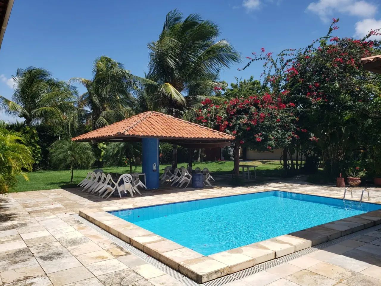 CASA DUPLEX com 08 quartos c ar condicionado, sendo 6 suítes+ 2 quartos, piscina deck ,10  - Foto 2