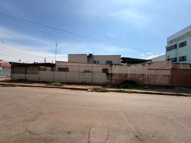 Terreno com Duas Casas Alugas - Foto 2