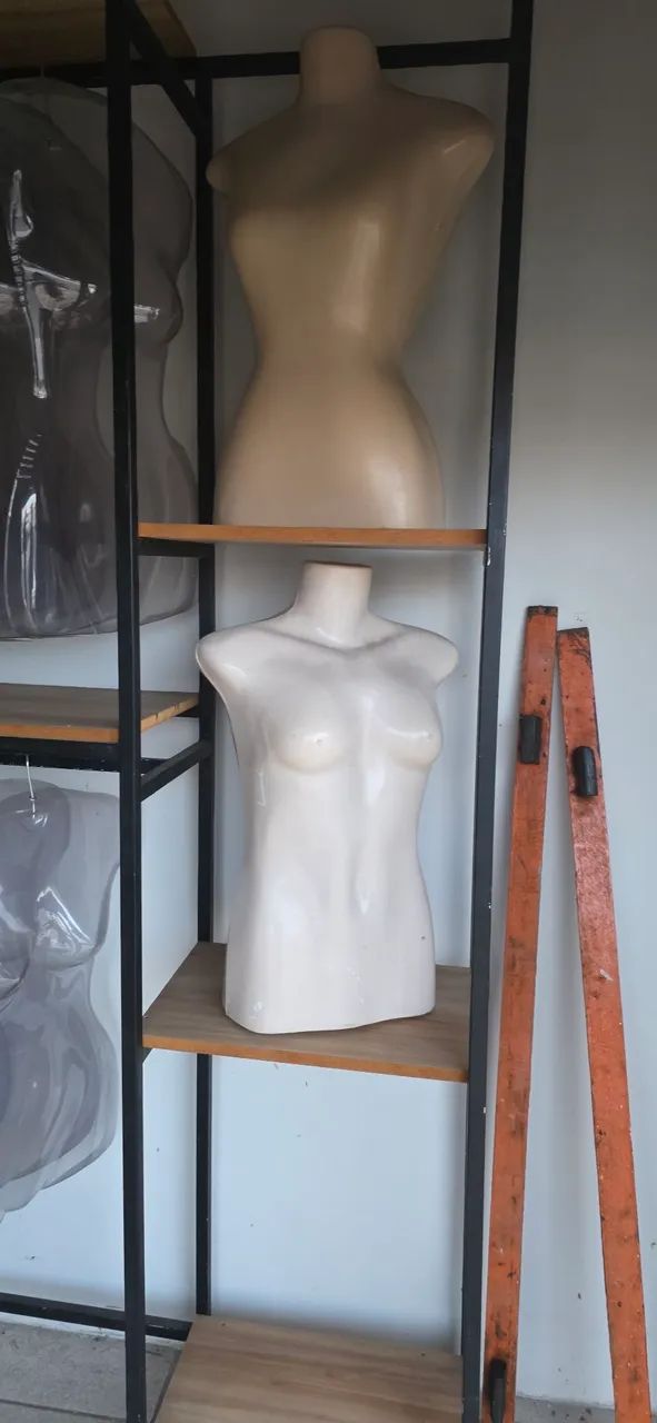Loja balcão manequins bustos pratileira estantes - Foto 3