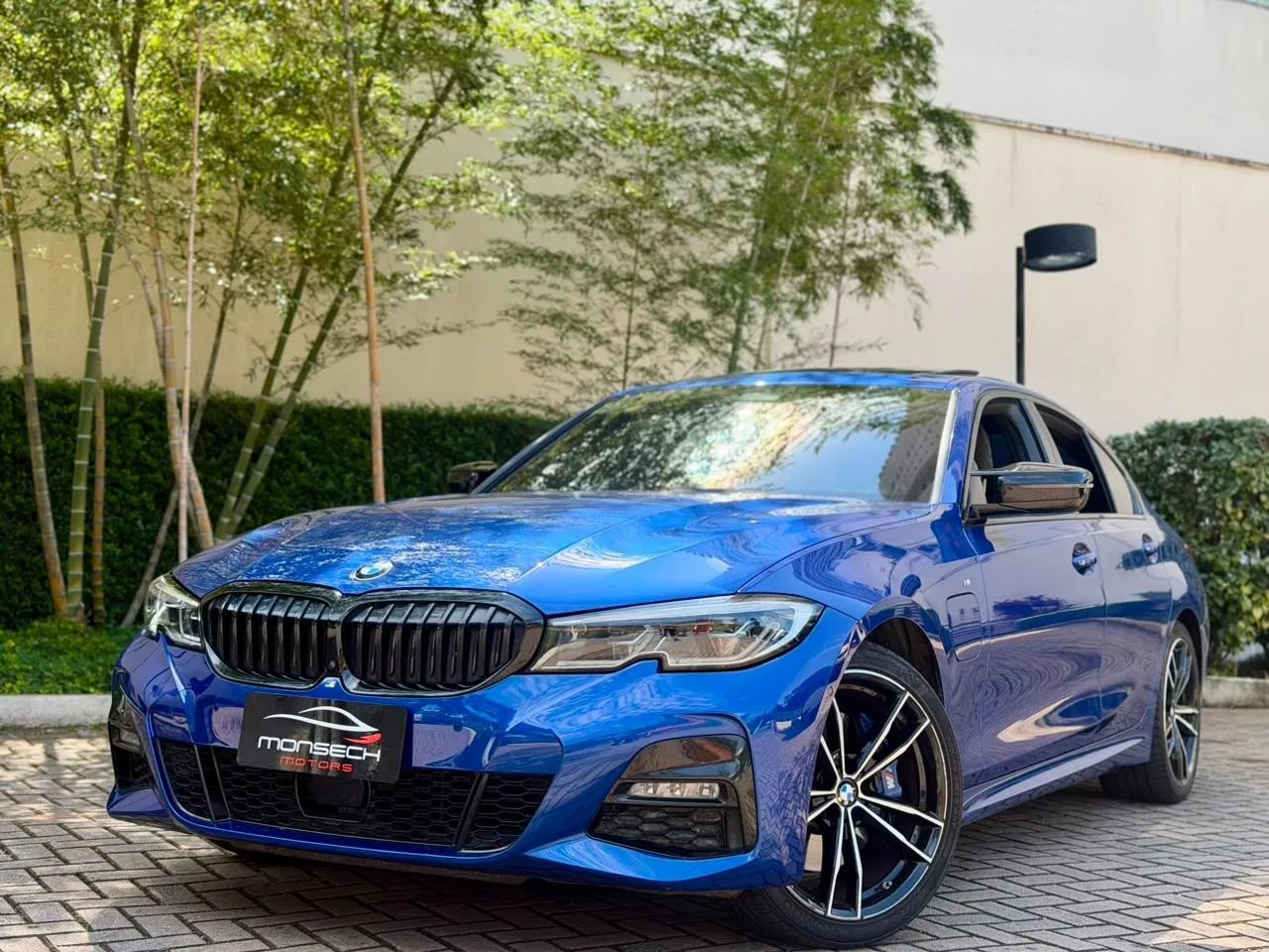 BMW 330E M Sport 2.0 Turbo Híbrido AU 2022